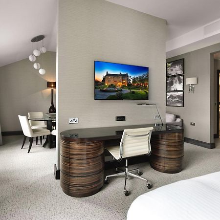 Stanley House Hotel & Spa Блекбърн Екстериор снимка