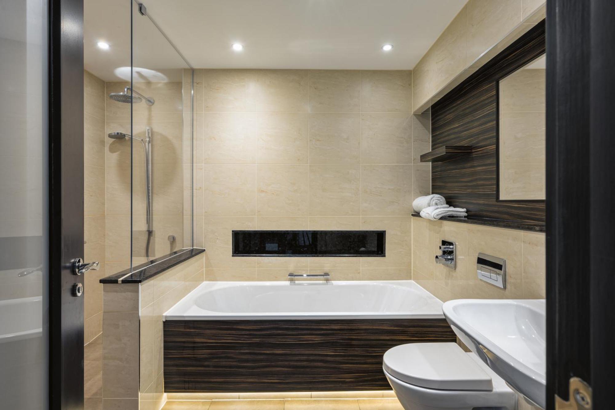 Stanley House Hotel & Spa Блекбърн Екстериор снимка